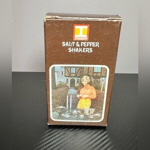 vintage set of Irvinware salt and pepper shakers